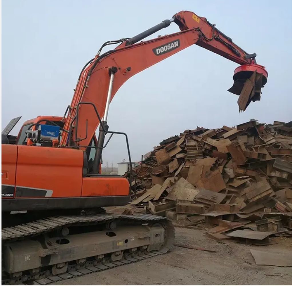 ISO Excavator Attachment / Excavator Electromagnet For Excavator Doosan
