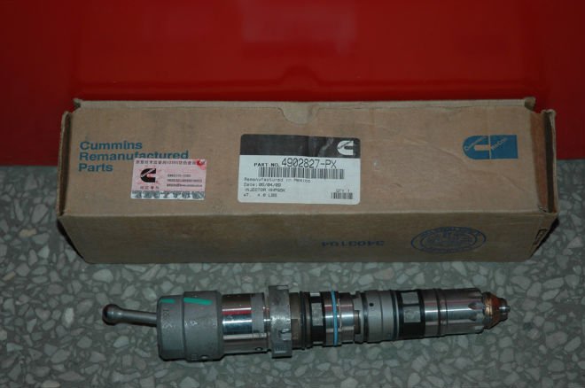 Original Cummins Bosch Injector 4902827,Cummins Injector,Genuine Cummins Parts For Sale