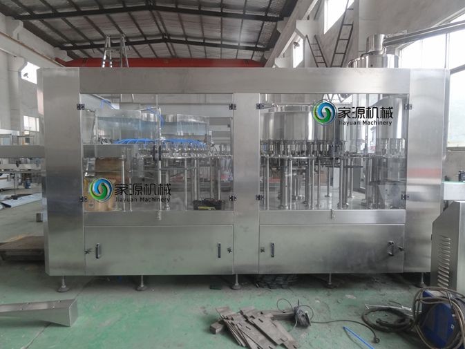 6.57kw 5500kg Water Bottle Filling Machine for 5000ml Glass Bottle