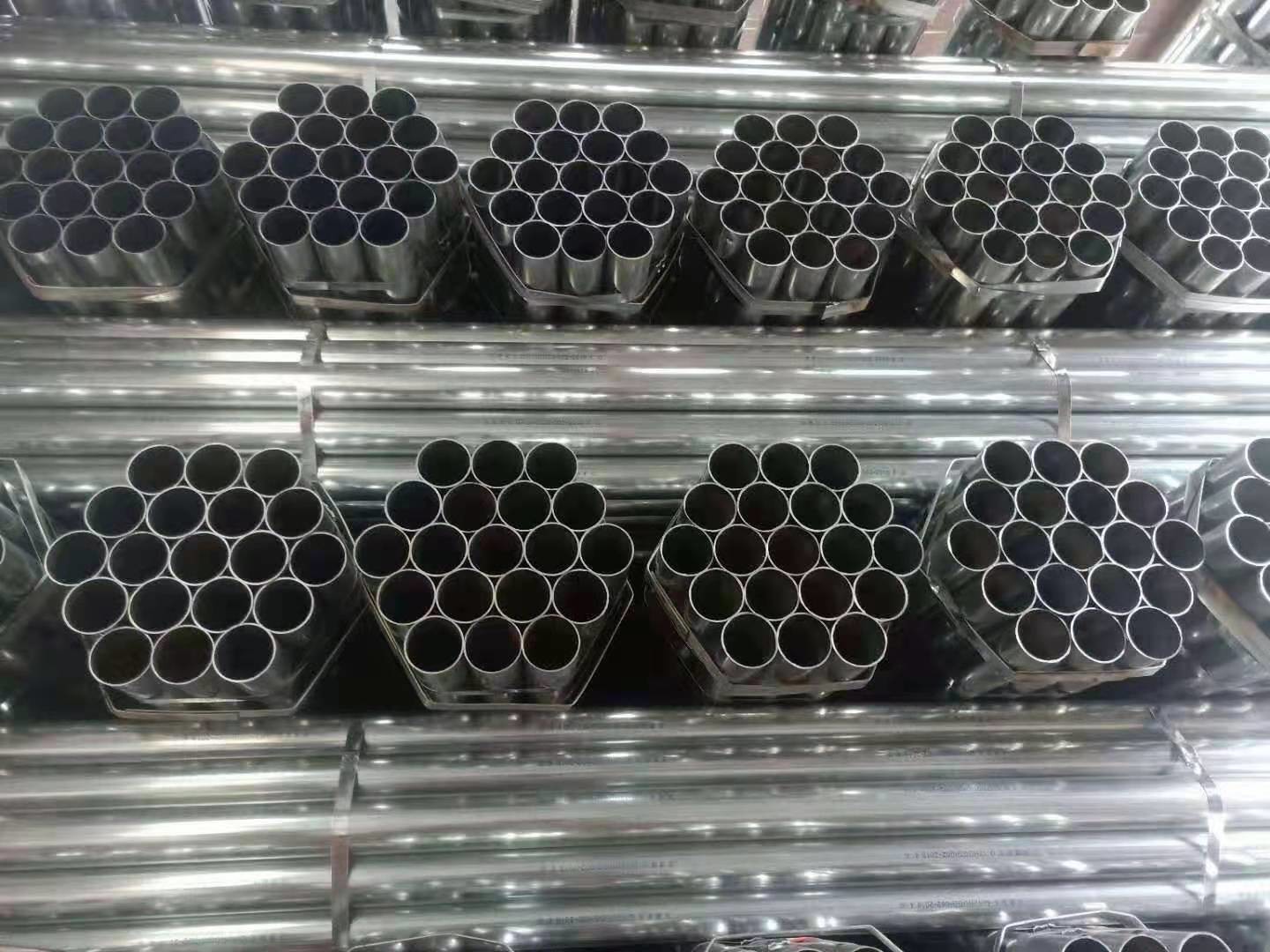 Plain Mill Sch 40 Stainless Steel Seamless Pipe DIN 1.4845 1.4833