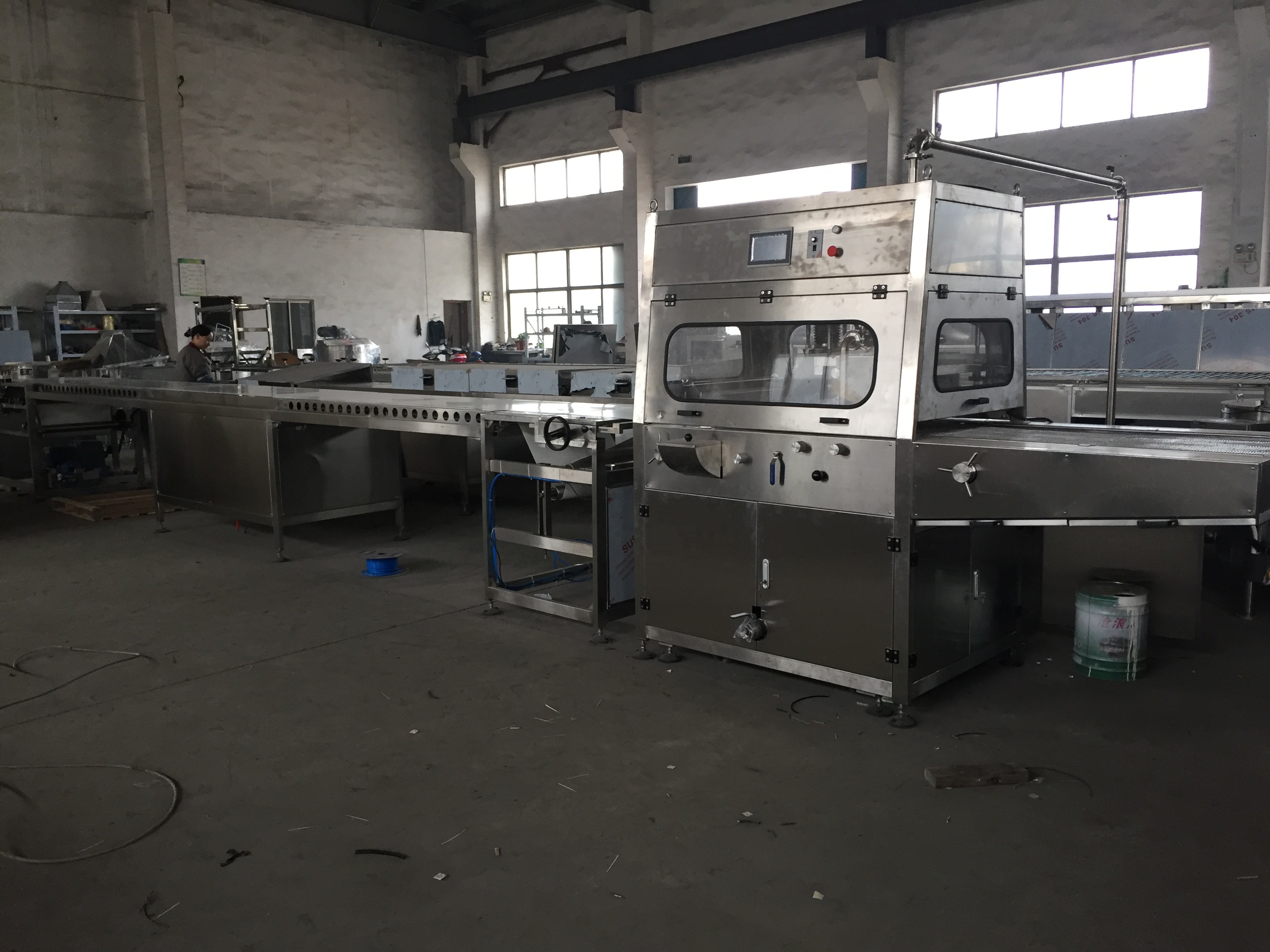 1-1000kg/H 1000mm Conveyor Belt Chocolate Enrobing Line For Biscuit / Cookie