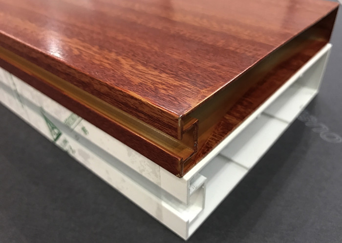 Decorative Square Aluminium Baffle Ceiling Customized Thickness