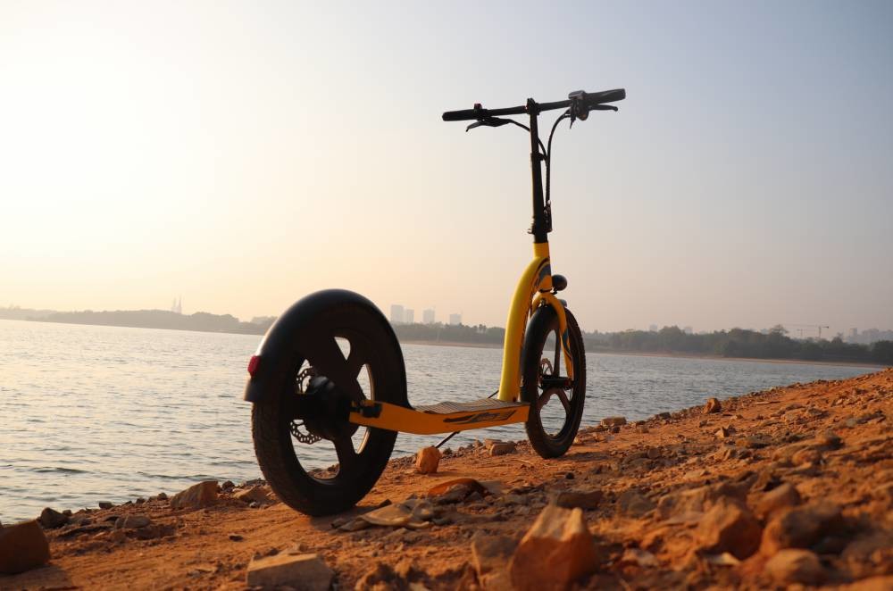 Off Road Big Wheel Electric Scooter With Pedals Assisted RICH BIT H100 Front 20" Rear 16"