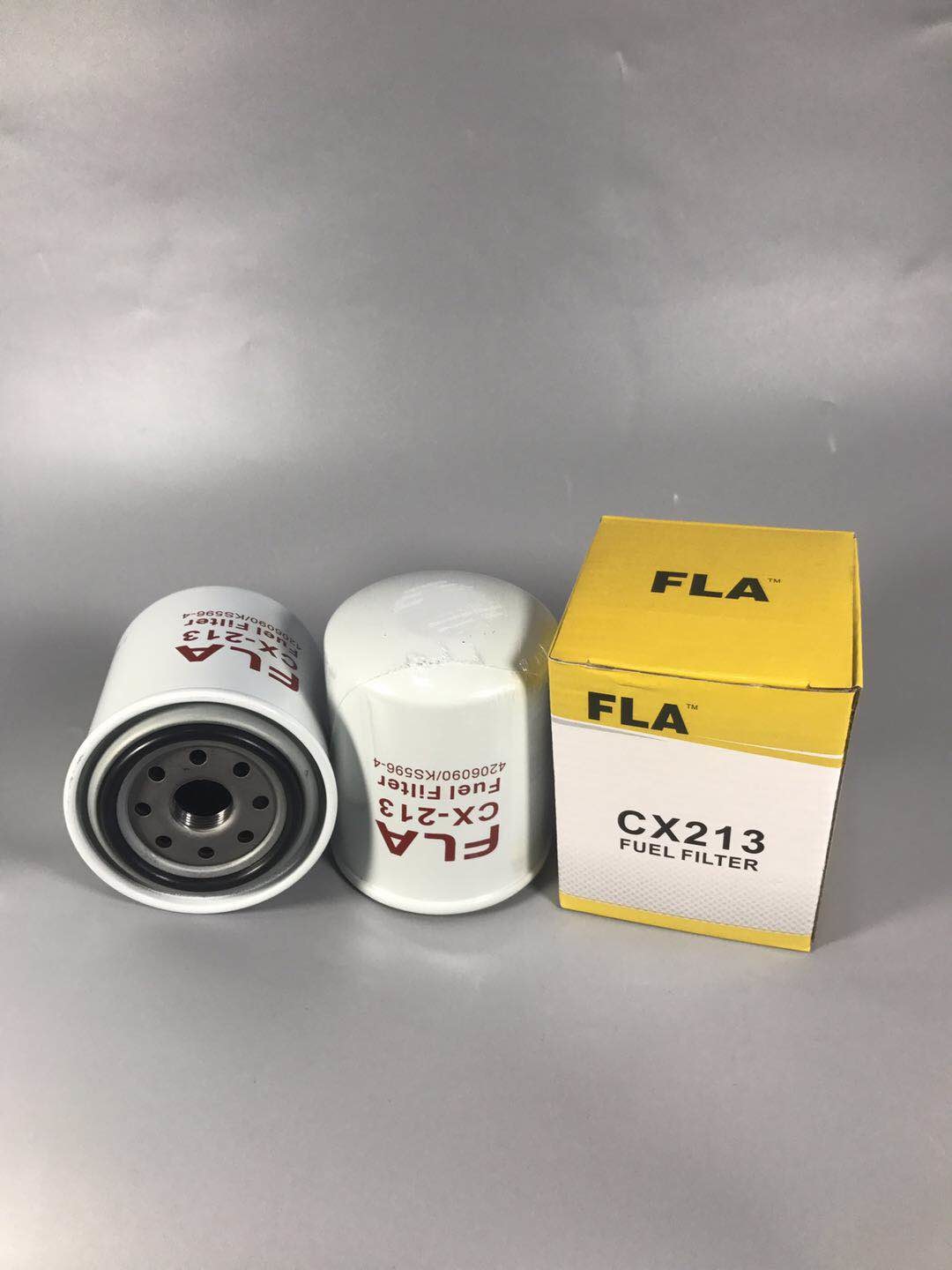 Cartridge Excavator Fuel Filter Customizable Dimensional Stable With OEM Service