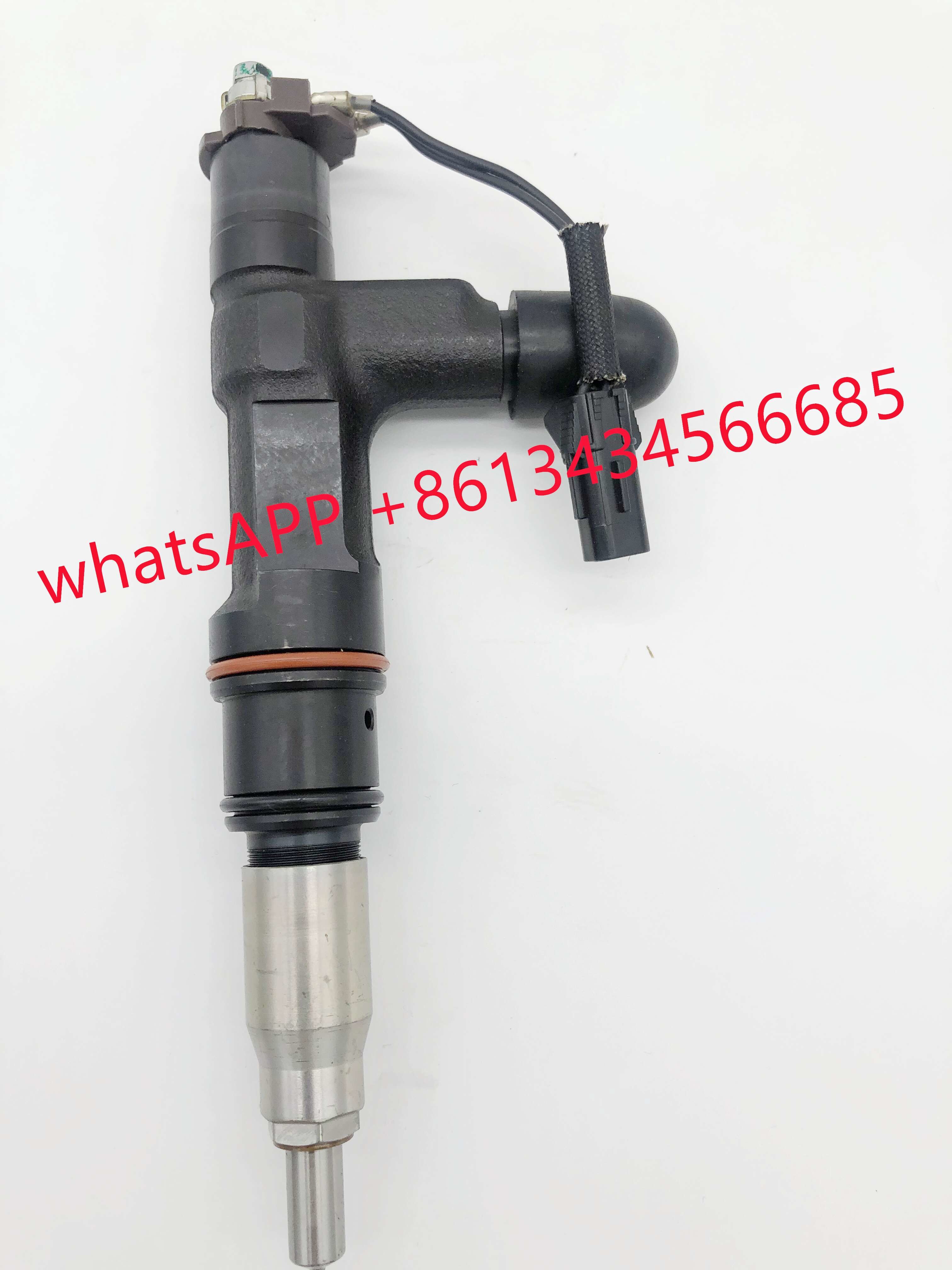 295700-0130 23910-1145 Denso Diesel Fuel Injectors 295700-0130 23910-1145 23910-1146