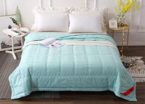 China 200x230cm Thermobonded Fiber Bsci Quilted Quilt wholesale