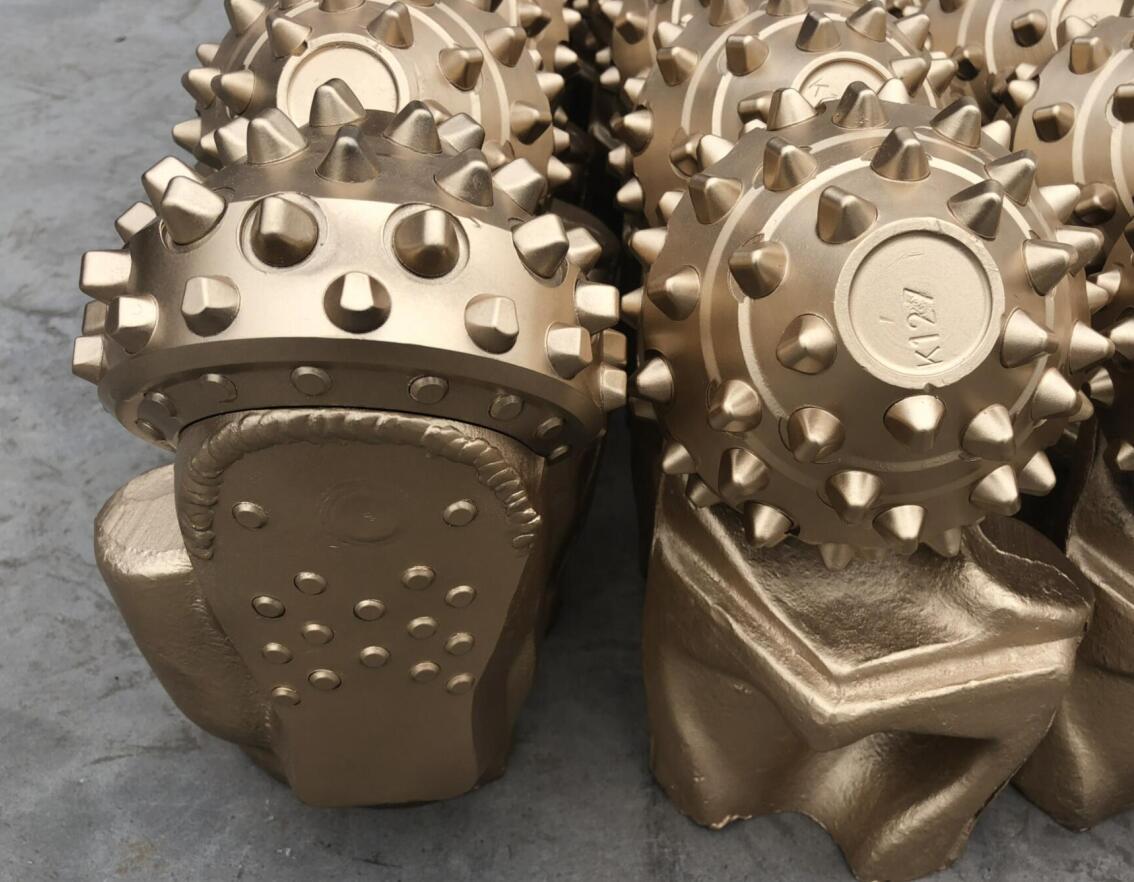 Foundation 44pcs Tooth Roller Cone Drill Bit For Medium Hard Rock Drilling