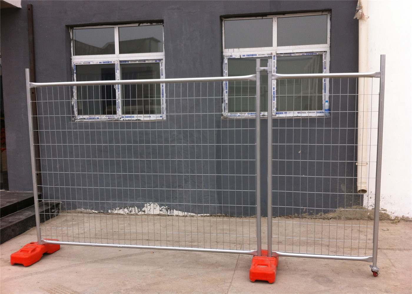 Free Standing Metal Fence Construction Fence Panels OEM / ODM Acceptable