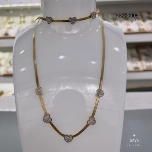 China Stainless Snake Bone Chain Necklace 18k Gold Plated Heart Rhinestone Necklace wholesale