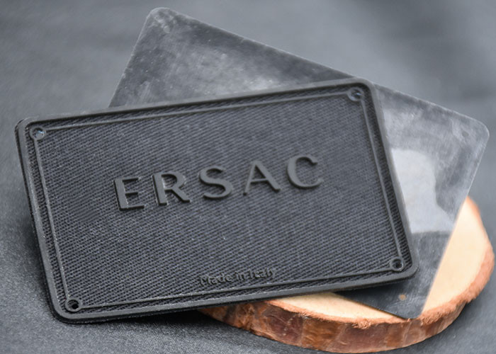 Twill Woven Fabric Heat Transfer Labels Customised With Printed Silicone Logos