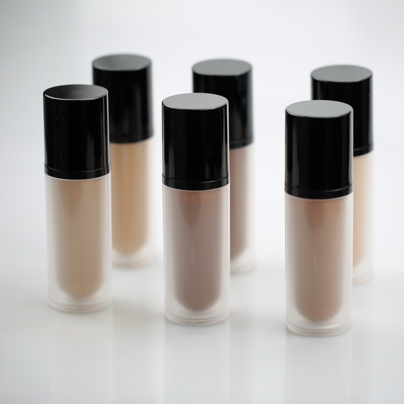 Natural Mineral Face Cream Foundation Custom Your Logo Full Coverage Face Makeup Matte Finish Liquid Creamy Concealer Foundation
