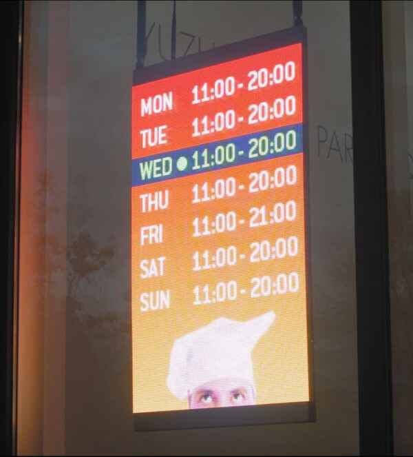 Led Poster Display Ultra-Thin Lightbox Billboard Hanging Advertising Signs Agent LED Window Display