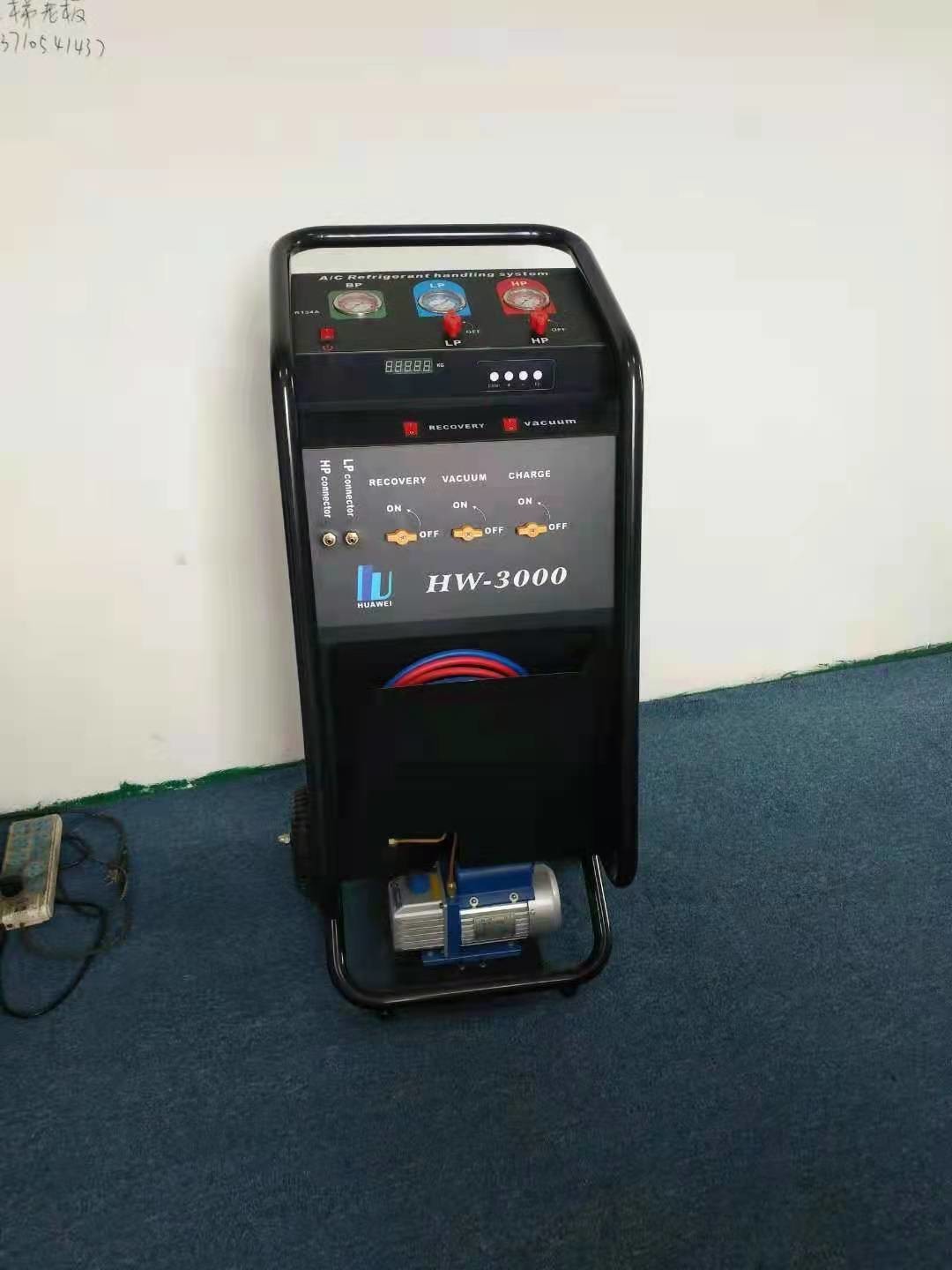 3HP Mobile HW-2000 Car AC Gas Recovery Machine 780W Semi Auto