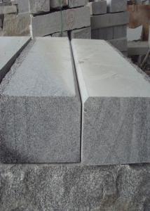 China Durable Block Paving Kerbs , Garden Edging Stones Different Finishing Edge wholesale