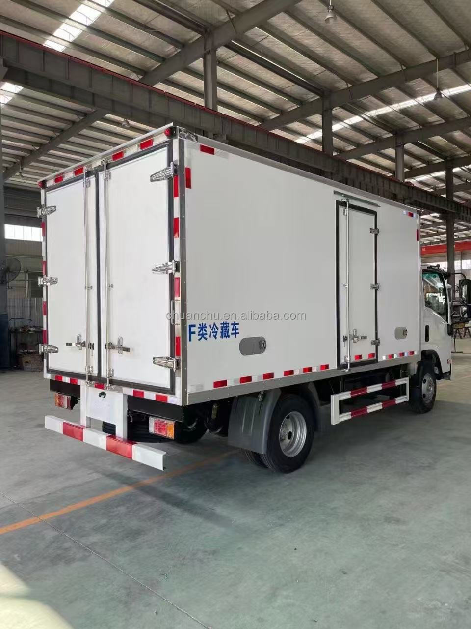 1SUZU 4*2 5 Tons Refrigerator Truck Freezer Refrigerator Box Transport Truck