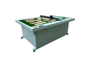 China High Accuracy Flatbed Paper Cutter , Usb Ports Flatbed Cutting Machine wholesale