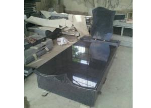 China Unique Black Granite Gravestone , Personalized Tombstone Grave Markers wholesale