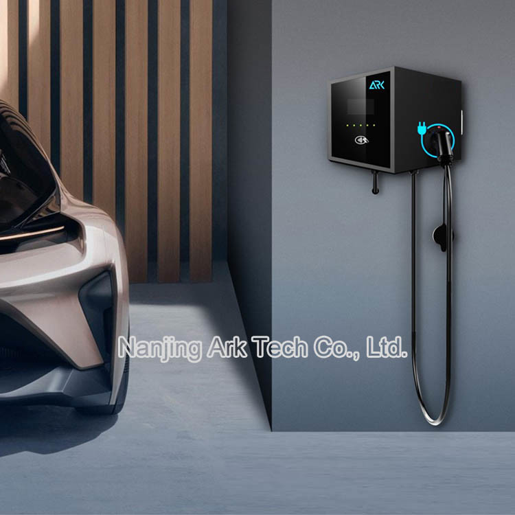 7KW Single Gun 230V IEC 62196 Commercial EV Charger