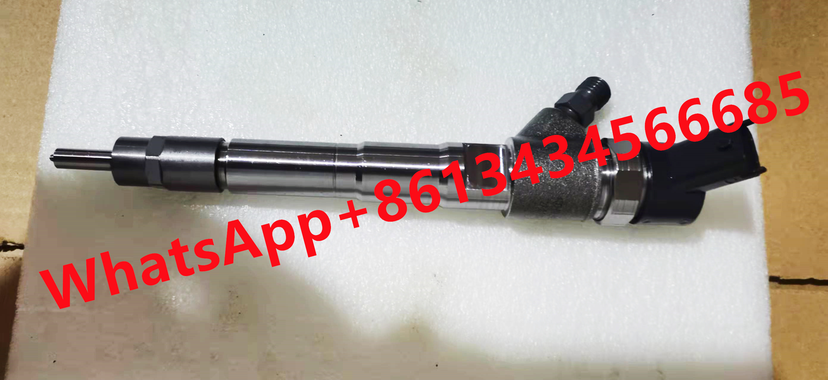 0445110247 Common Rail Fuel Diesel Injector For 504088823 0445110248