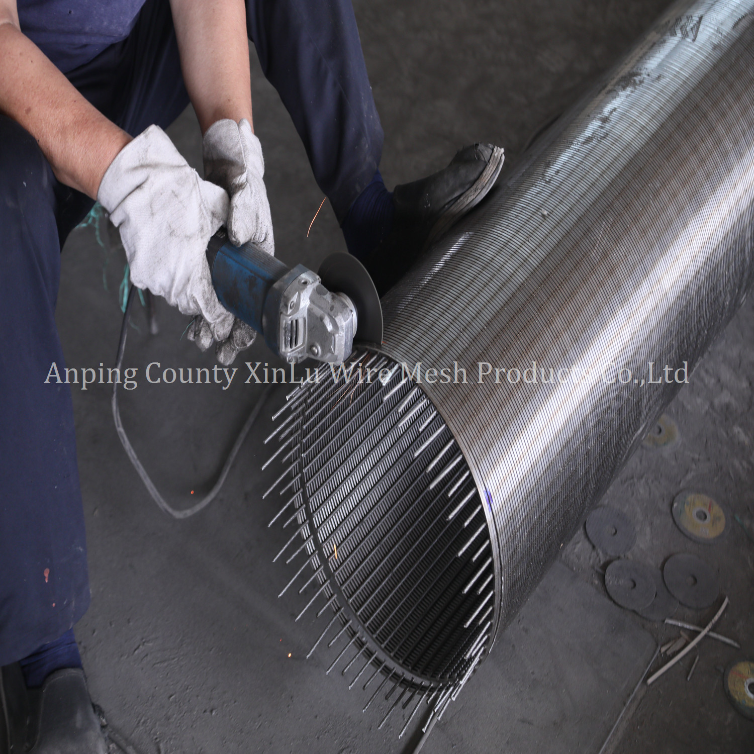 0.010" Continuous Slot Deep Well V Wire Johnson Screen Tube With Polished Surface And FITO Flow