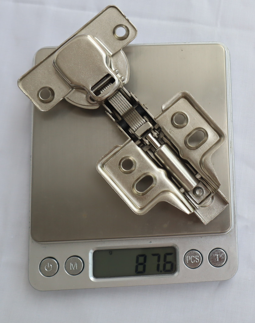 Two Hole SS201 Iron Heavy Duty Cabinet Metal Door Hinges Polished