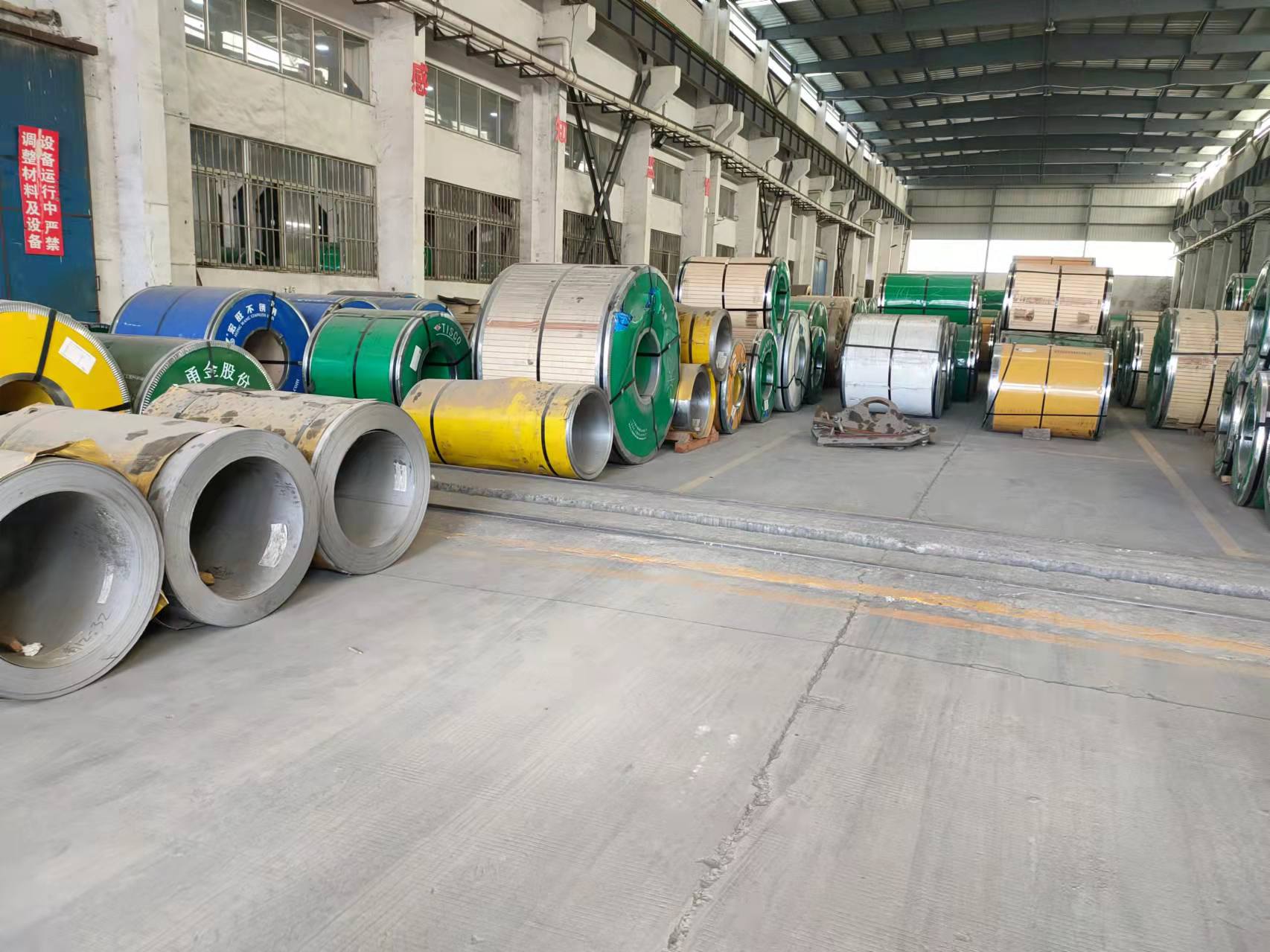 304l 202 430 2b Stainless Steel Hot Rolled Coil 316l 410 0.4mm