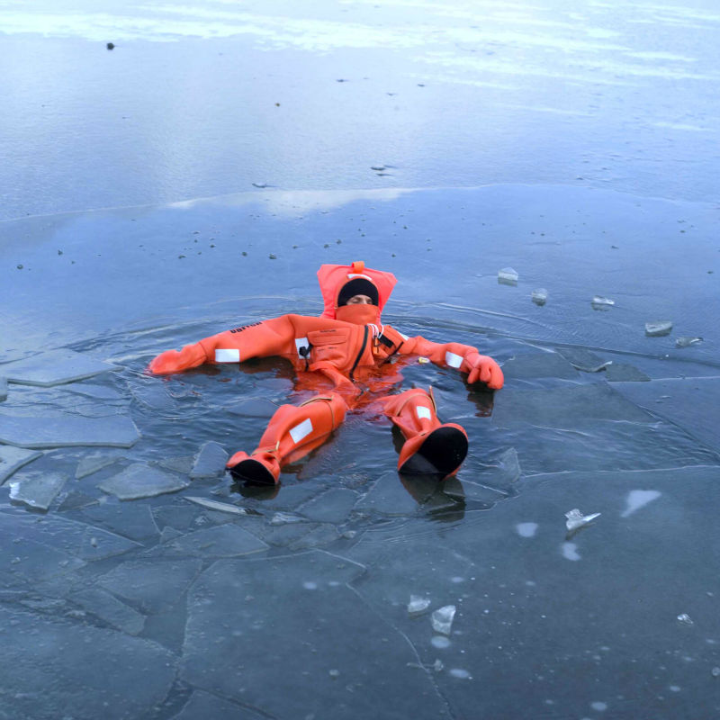 China factory immersion suit with thermal protective aid