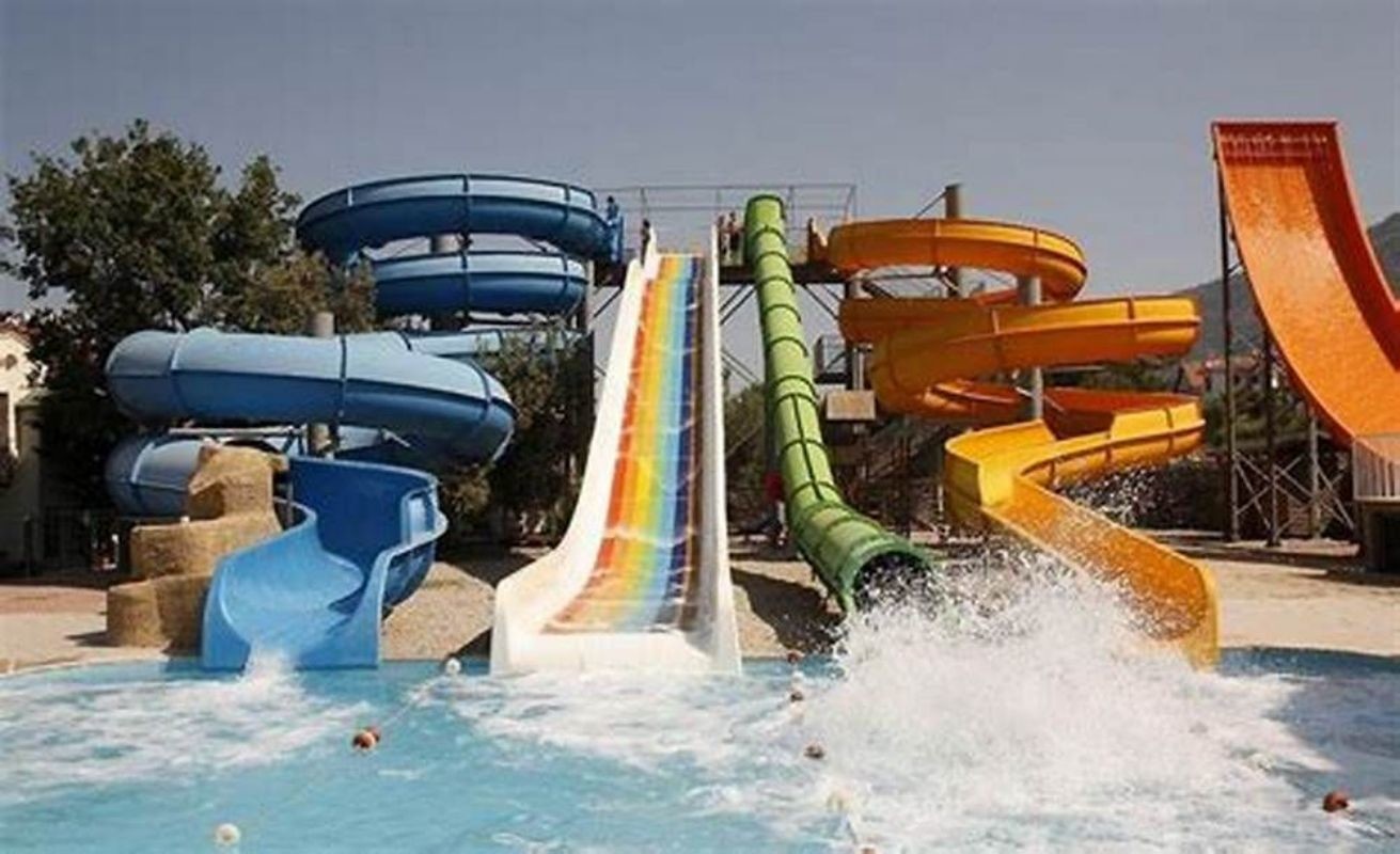8m Height Outdoor Water Park Child Games Rides Fiberglass Slide For Kids