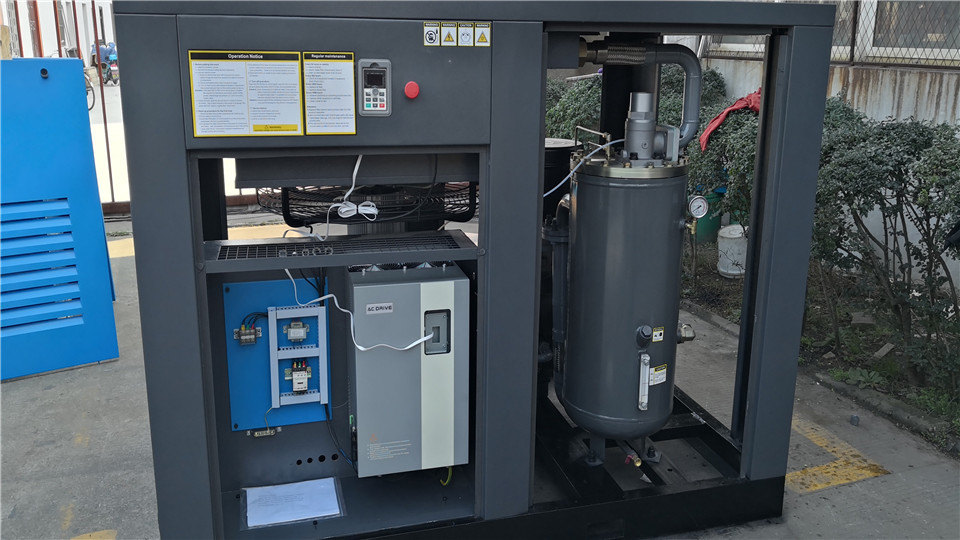 No Noise Energy Efficient Compressor Reliable Operation 0.81~1.17 m³/min