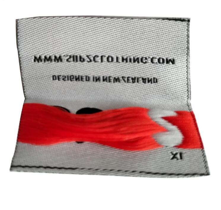 PMS Color Folded Woven Labels Recycled For Garment , Woven Dress Labels