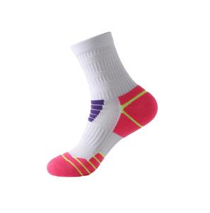 China custom out door sport man terry socks running wholesale