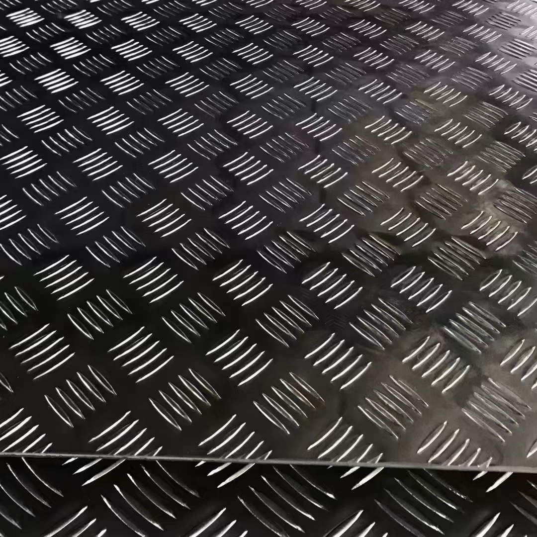 Aluminium Alloy Plate 1050 1060 3003 5052 6060 6061 7075 T5 T6 Aluminium Checkered Plate / Sheet