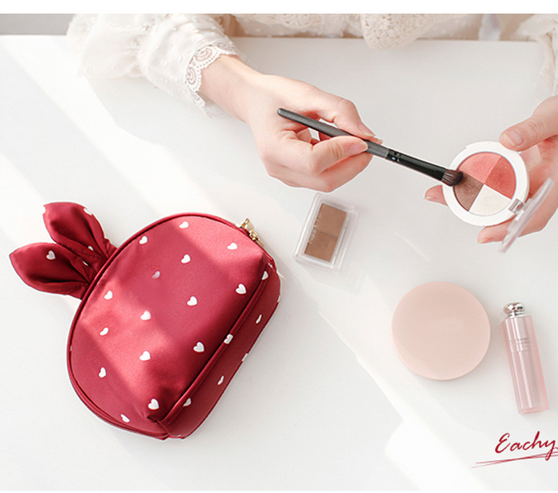 Luxury Half Moon Rabbit Shape Satin Red MakeUp Bag For Ladies