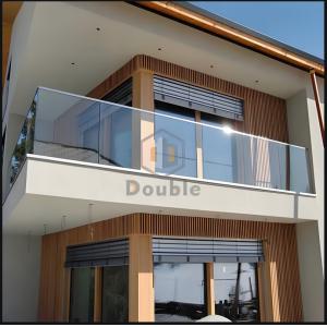 Modern Stainless Steel Glass Balcony Railing UV Resistant