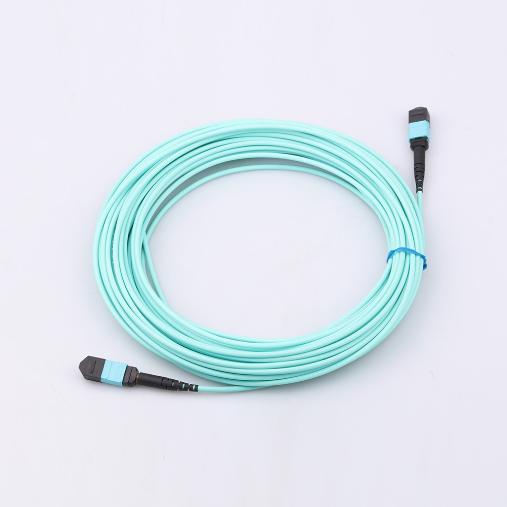 OM3 MTP Mpo Fiber Cable , PVC LSZH Mpo Patch Cord Compatible with Fast Ethernet