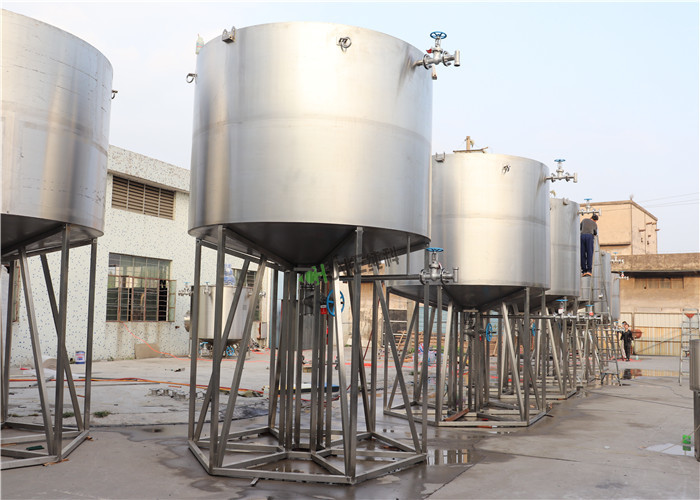 1000L-10000L Stainless Steel Filter Housing Milk / Juice Mixing Processing Tank