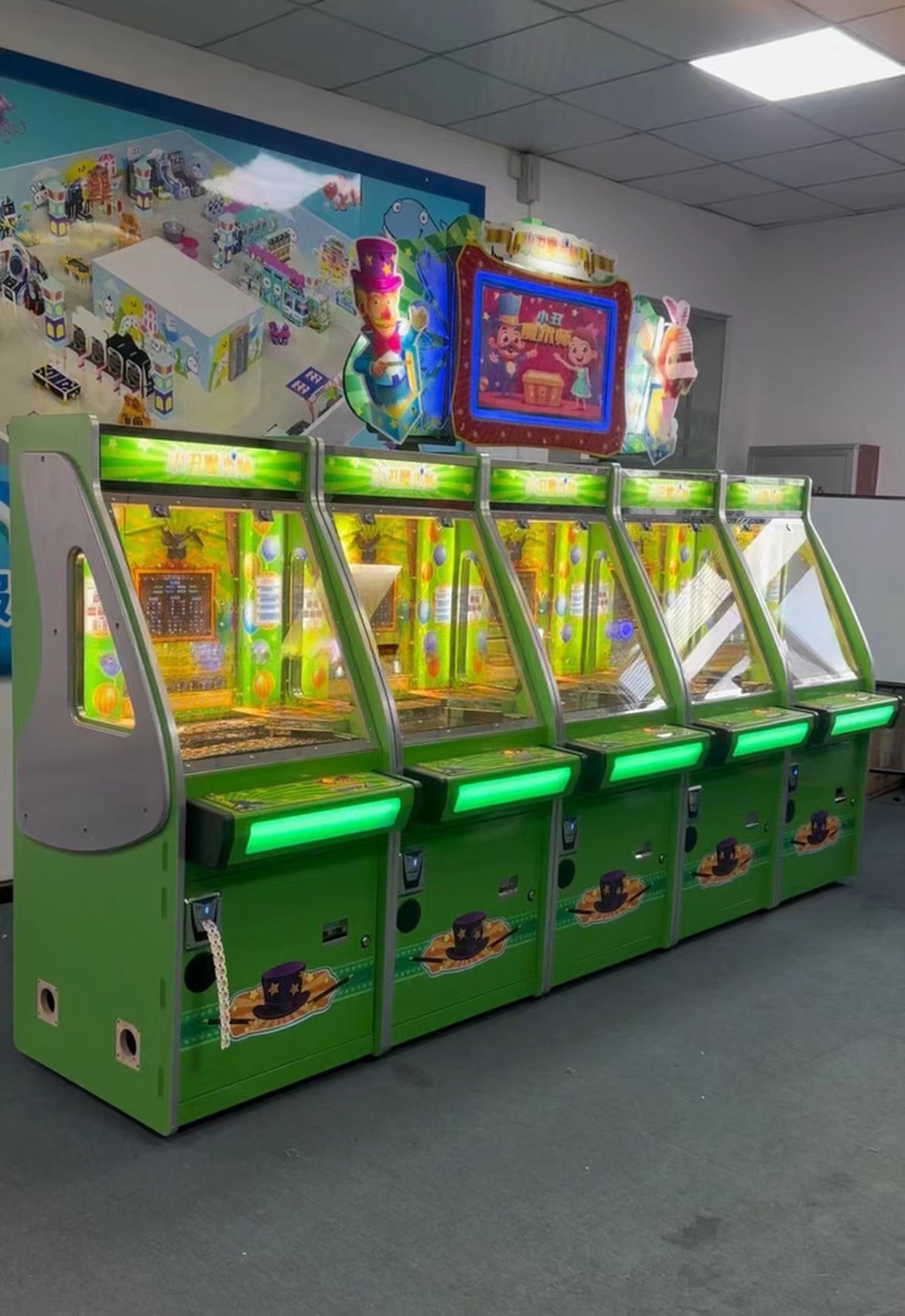 Coin Operation Joker Magician Amusement Arcade Machines For Indoor Game Center