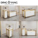 Jewelry Display Counter , Beauty Design Style Durable Sophisticated Enclosed