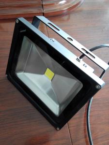 China Outdoor Epistar 50W LED floodlight waterproof CE&amp;RoHs high power wholesale