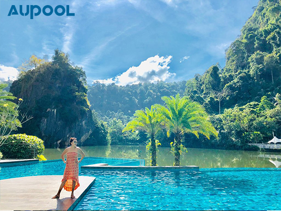 Villa Garden Acrylic Swimming Pool with High Light Transmission and 1.20g/cm3 Density