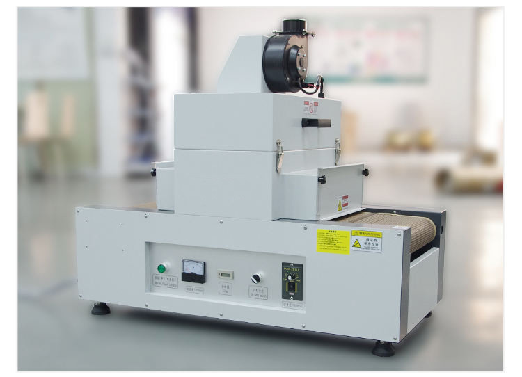 Small Desktop 2KW UV Curing Machine Dryer 300MM Belt Used In Cell Phone Case
