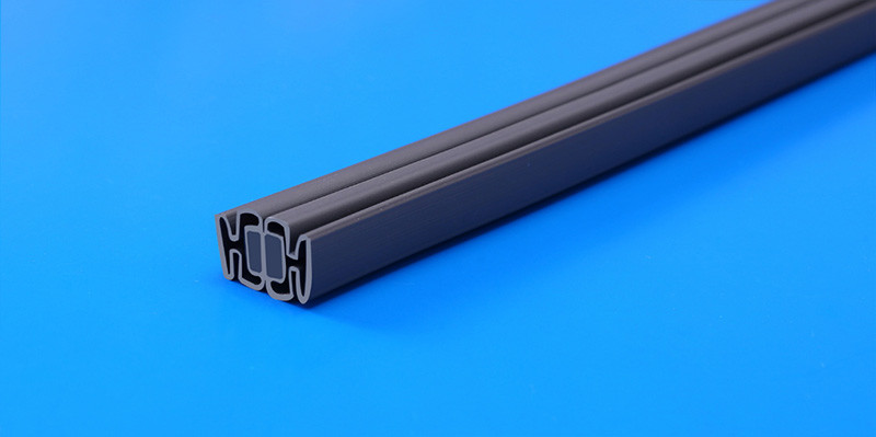 High Precision Shower Screen Rubber Seal Customized Water Retardant