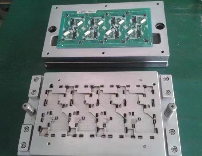 Die tooling