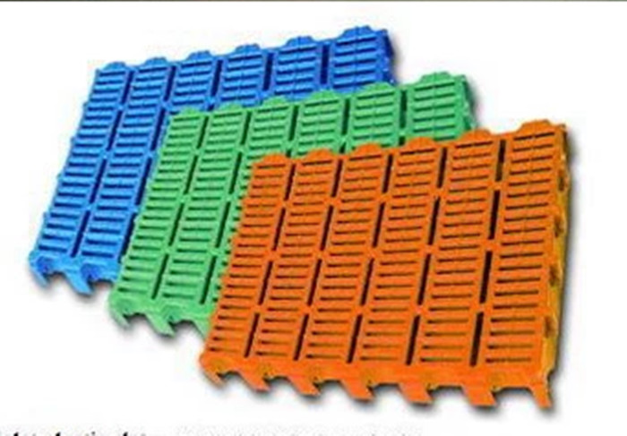 Multi Colored Poultry Plastic Slats , PP Plastic Pig Flooring 400*600 600*600