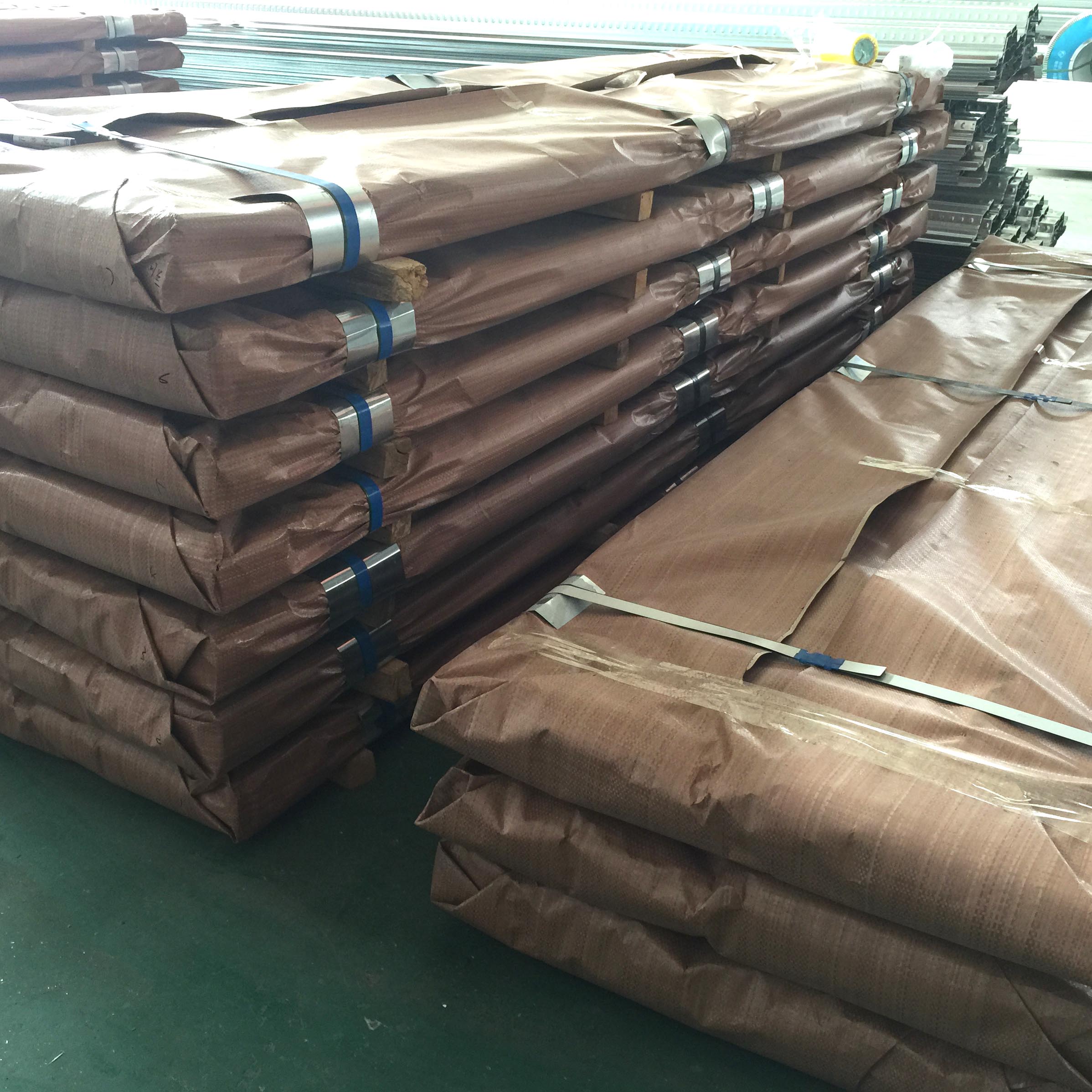 1400mm 2000mm GI Roofing Sheet Sliver PPGI Roof Sheet SASO Colour Coated Galvanised Plate