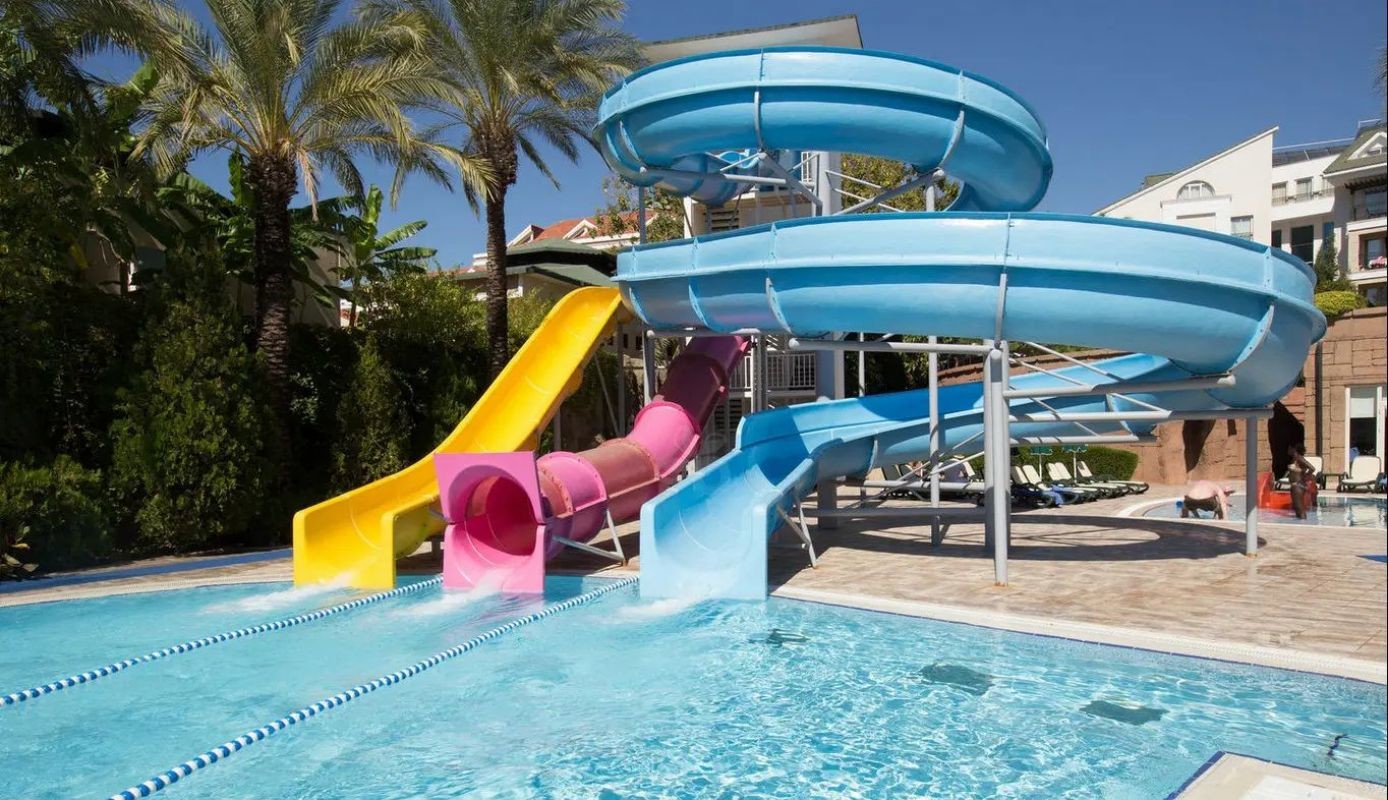 OEM Aquatic Children Amuse Park Playground Playhouse Fiberglass Water Slide for Kids