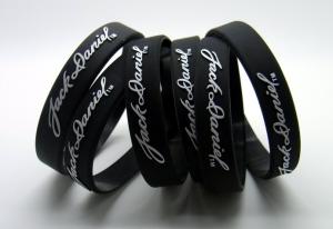 China Promotion Gifts Silicone Rubber Parts Personalized Silicone Bracelets Wristbands wholesale