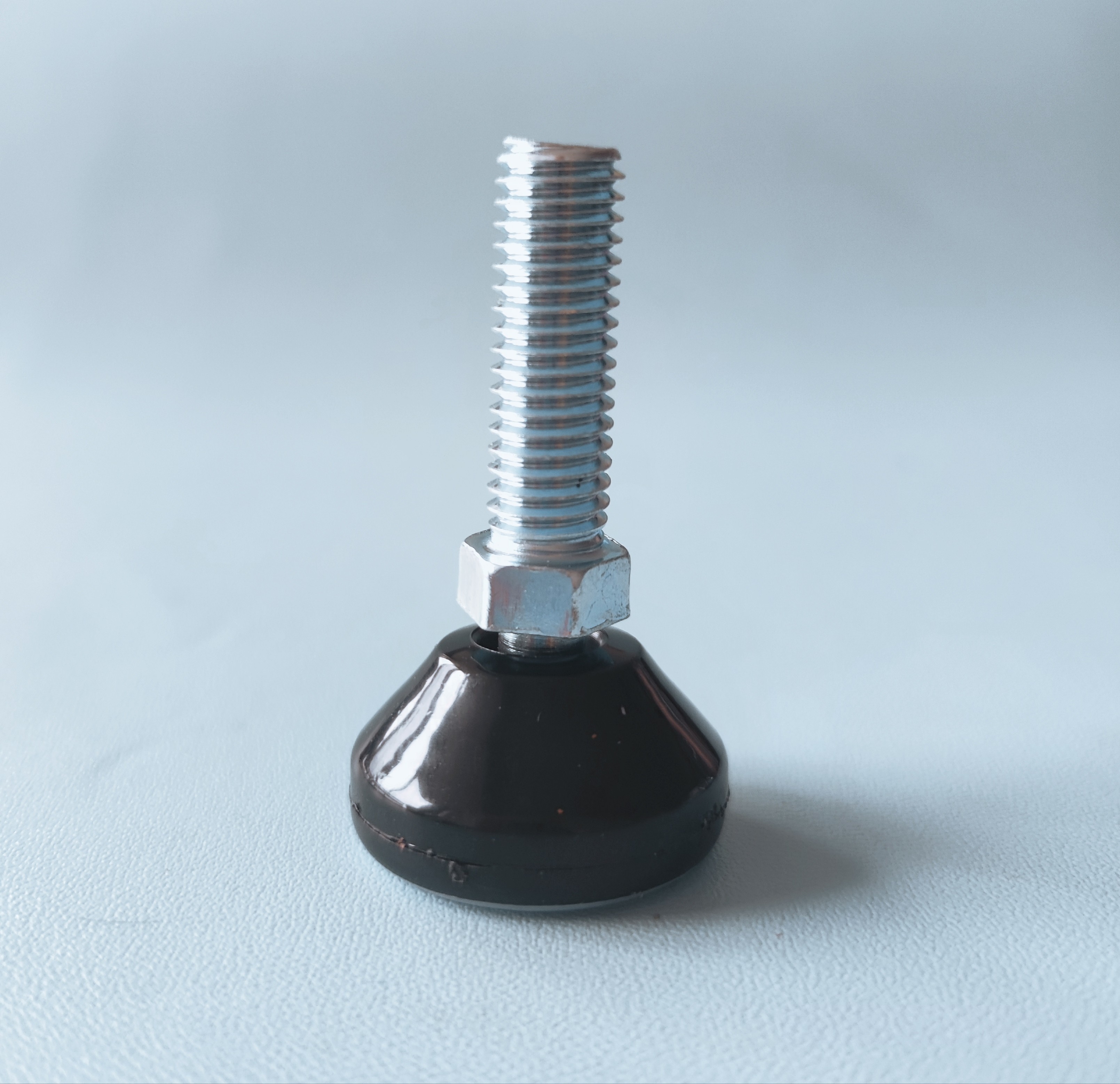 Adjustable Furniture Leveling Feet M8X25mm Easy Glide Feet For Sofas Table Chairs