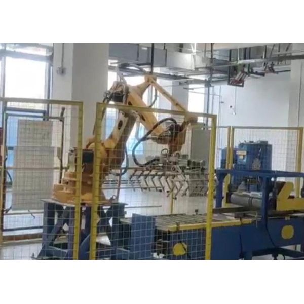 Automated Plastic Industry Robotic Palletizing System With 4 Axis Articulated