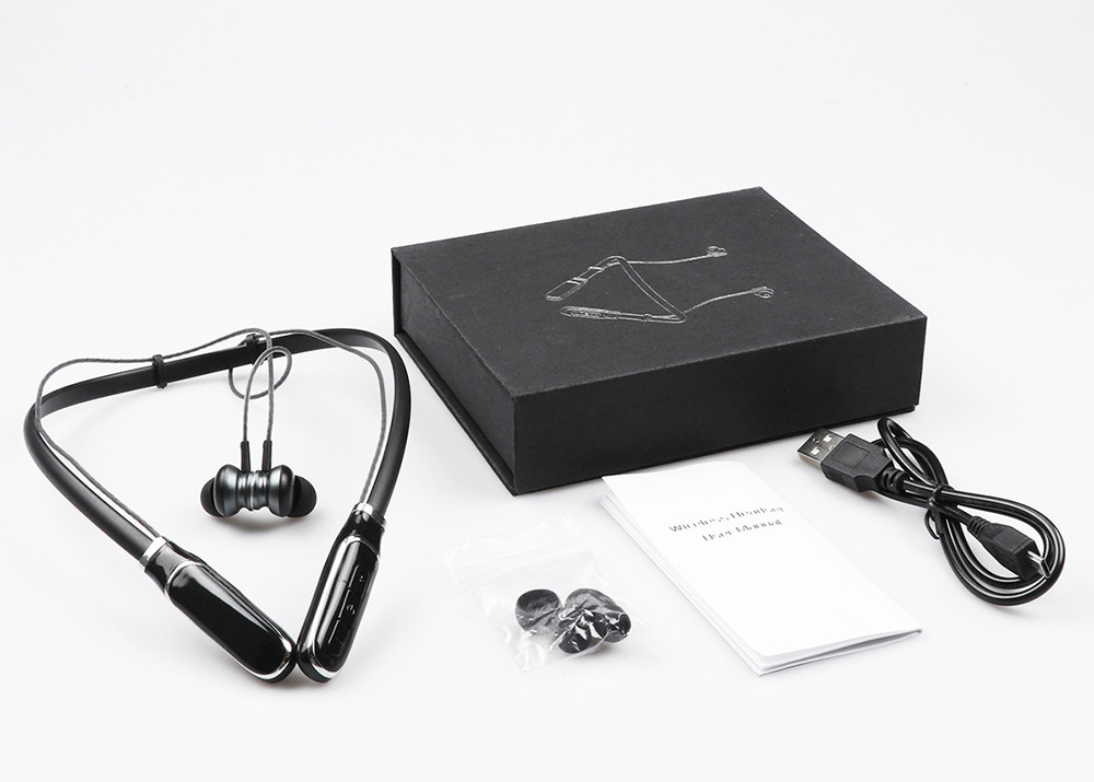 Deep Bass Sound Wifi Bluetooth Headphones Long Paly Hours For Smartphone